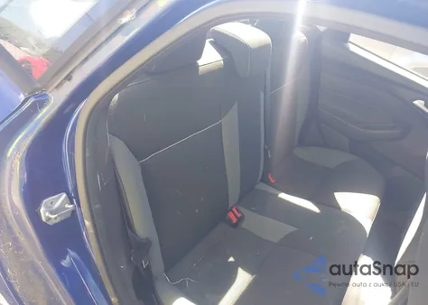 2012 Ford Focus Se из США, поврежденный, VIN 1FAHP3F20CL447767